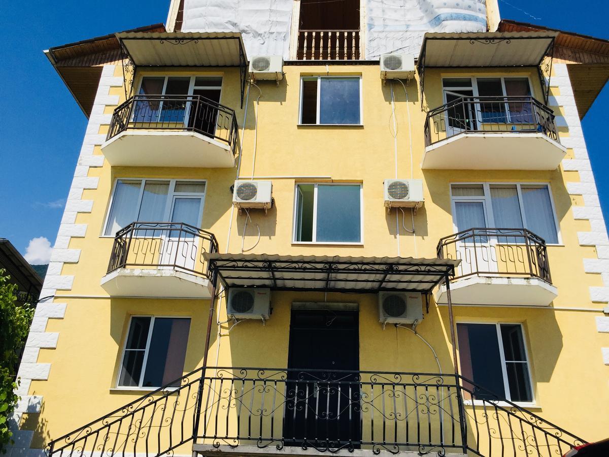 Mandarinoviy Sad Gagry Exterior photo
